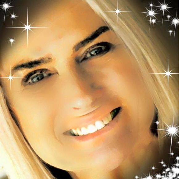 Meet your Posher, Lolita - Picture 1 of 1